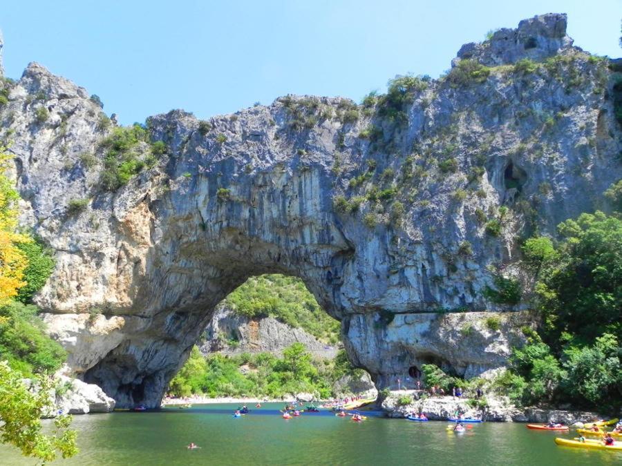 Vallon-Pont-dʼArc Gite Mon Paradis מראה חיצוני תמונה